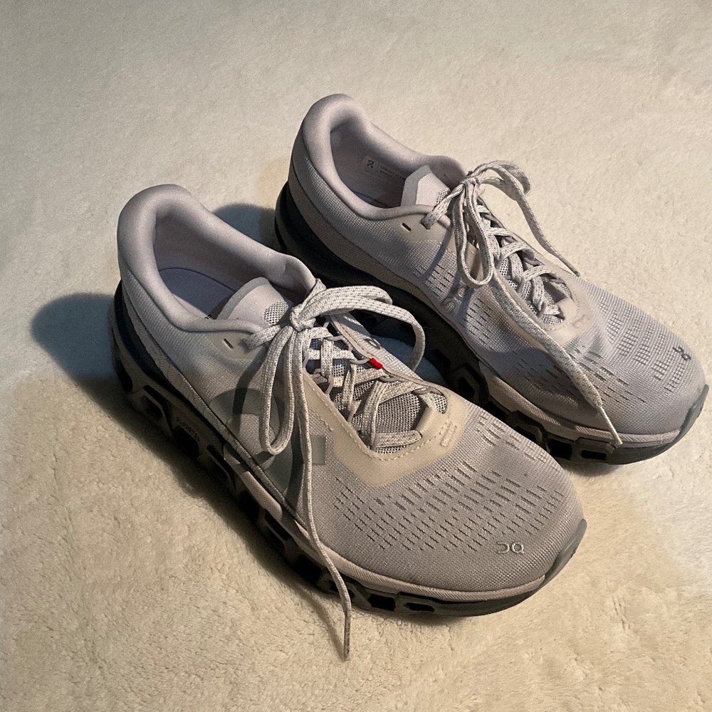 On Cloud Cloudmaster 2 athletic shoes. 7.5 new